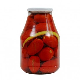 Marinated red tomatoes